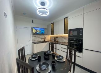 Сдам двухкомнатную квартиру, 51 м2, Москва, улица Берзарина, 32А