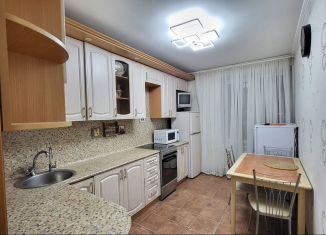 Сдается 1-комнатная квартира, 39 м2, Москва, Ясеневая улица, 36/2, ЮАО