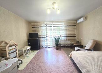 Продам однокомнатную квартиру, 41 м2, Челябинск, улица Клайна, 6, Курчатовский район