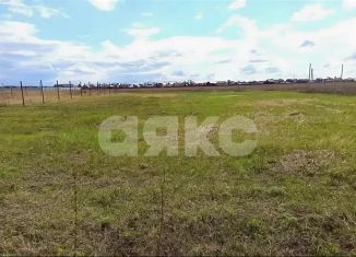 Земельный участок на продажу, 10 сот., поселок Луговой, Набережная улица