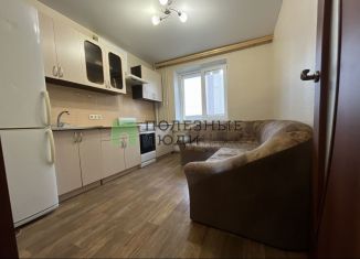 Продам 1-ком. квартиру, 44 м2, Саратов, улица имени А.В. Плякина, 3А, ЖК Авиатор