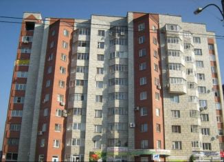 Сдаю 2-ком. квартиру, 77 м2, Екатеринбург, улица Репина, 107, Верх-Исетский район