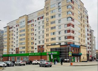 Продается трехкомнатная квартира, 92 м2, Сыктывкар, улица Свободы, 35/75