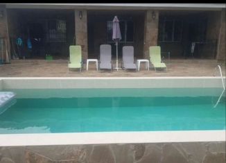 Аренда дома, 23 м2, поселок городского типа Николаевка, улица 50-летия Победы, 9/11