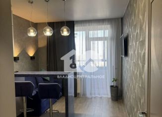 Продается 1-ком. квартира, 43 м2, Новосибирск, улица Немировича-Данченко, 167/2, метро Студенческая