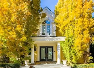 Продается дом, 360 м2, Сочи, микрорайон Новый Сочи, Виноградная улица, 18/10Б