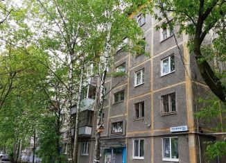 Продам 1-ком. квартиру, 30 м2, Свердловская область, Посадская улица, 32к1
