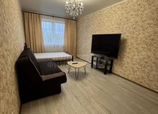 Продается однокомнатная квартира, 40 м2, Калининград, улица Карташева, 46
