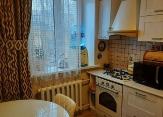 Продам 3-ком. квартиру, 72.9 м2, Челябинск, Калининский район, улица Ульяны Громовой, 12