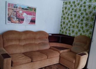 Сдается 1-комнатная квартира, 35 м2, Тульская область, улица Дмитрия Ульянова, 12