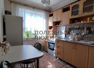 Продажа 3-ком. квартиры, 62.6 м2, Курган, улица Куйбышева, 187