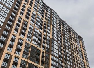 Продажа 3-ком. квартиры, 90 м2, Краснодар, Константиновская улица, 5лит6, микрорайон Плодородный-2