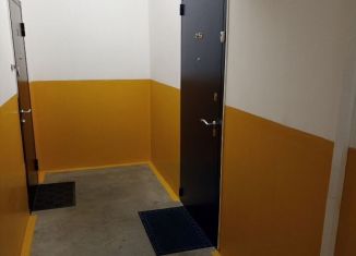 Продается трехкомнатная квартира, 72.3 м2, Магнитогорск, Тополиная улица, 109