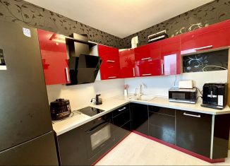 Продажа 1-ком. квартиры, 38 м2, Санкт-Петербург, улица Маршала Казакова, Красносельский район