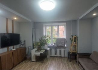 Продам 3-комнатную квартиру, 61.3 м2, Глазов, Спортивная улица, 10