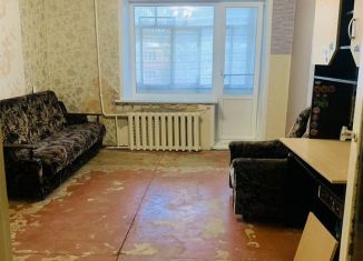 Продаю 3-ком. квартиру, 60 м2, Маркс, проспект Ленина, 86