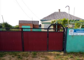 Продаю дом, 80 м2, аул Джерокай, Краснооктябрьская улица