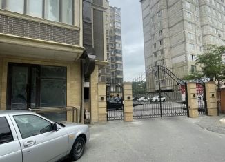 Продается двухкомнатная квартира, 97 м2, Махачкала, улица Пугачёва, 8