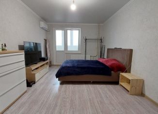 Продам 3-комнатную квартиру, 90 м2, Краснодарский край, улица Адмирала Пустошкина, 22к11