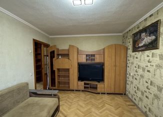 Сдается 2-комнатная квартира, 50 м2, Ростовская область, улица Волкова, 11