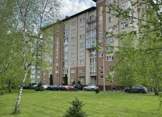 Двухкомнатная квартира в аренду, 70 м2, Калининградская область, Римская улица, 20
