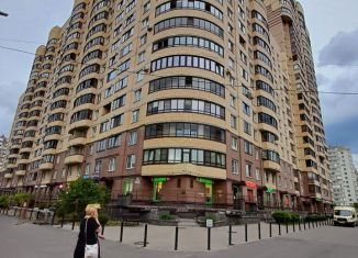 2-комнатная квартира в аренду, 58.9 м2, Санкт-Петербург, Богатырский проспект, 49к1, метро Комендантский проспект