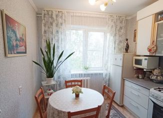 Продается трехкомнатная квартира, 62.4 м2, Новгородская область, Лесная улица, 4