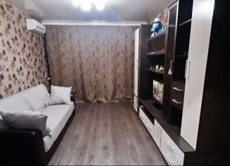 2-комнатная квартира в аренду, 52 м2, Урюпинск, улица Киквидзе, 1Б