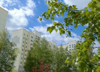 Продается трехкомнатная квартира, 67 м2, Татарстан, улица Рифката Гайнуллина, 18