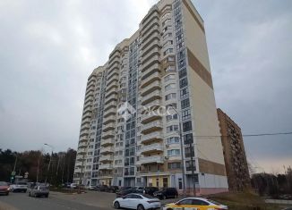 Продаю двухкомнатную квартиру, 67.6 м2, Московская область, Сосновая улица, 10