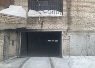 Продаю гараж, 18 м2, Барнаул, Железнодорожный район, улица Фурманова, 203