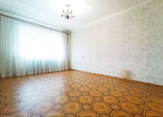 Продается трехкомнатная квартира, 64.3 м2, Сосновоборск, Солнечная улица, 7