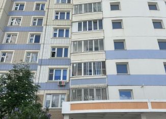 Сдам в аренду трехкомнатную квартиру, 88 м2, поселение Сосенское, улица Александры Монаховой, 105к2