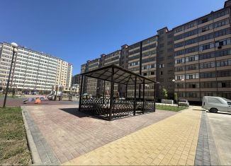 Продажа 1-комнатной квартиры, 45 м2, Дагестан, улица Зейнудина Батманова, 14А