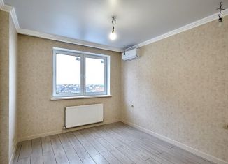 Продается 2-комнатная квартира, 52 м2, Краснодарский край, улица Владимира Жириновского, 1