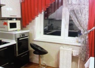 Сдается в аренду двухкомнатная квартира, 48 м2, Татарстан, проспект Шинников, 46