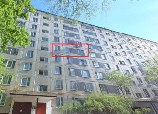 Продается 3-комнатная квартира, 58.2 м2, Москва, Булатниковская улица, 5к5, метро Академика Янгеля