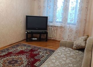 Сдам однокомнатную квартиру, 40 м2, Дагестан, проспект Петра I, 83