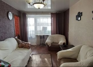 Продается 3-комнатная квартира, 62 м2, Красноярск, улица 26 Бакинских Комиссаров, 5А, Ленинский район