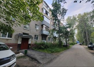 Продается 2-комнатная квартира, 42.8 м2, Наро-Фоминск, улица Ленина, 29