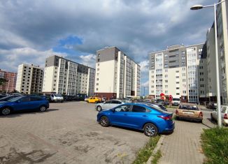 Продажа двухкомнатной квартиры, 62 м2, Калининград, Московский район