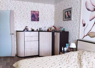 Двухкомнатная квартира на продажу, 56 м2, Новокузнецк, улица Челюскина, 22