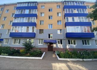 2-комнатная квартира на продажу, 45 м2, Стерлитамак, проспект Октября, 24