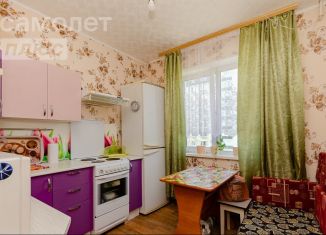 Продаю двухкомнатную квартиру, 41.9 м2, Челябинск, улица Захаренко, 6А