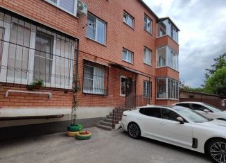 Продам 1-комнатную квартиру, 44 м2, станица Ессентукская, улица Яблонька, 114к5