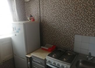 Продам трехкомнатную квартиру, 59 м2, Алексин, Центральная улица, 13