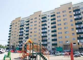 Двухкомнатная квартира на продажу, 68 м2, посёлок городского типа Яблоновский, улица Гагарина, 192к4