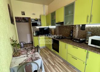 Продам 2-комнатную квартиру, 62.2 м2, Симферополь, Смежный переулок, 10к2