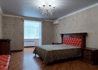 3-ком. квартира в аренду, 120 м2, Черкесск, улица Космонавтов, 100