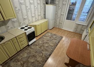 Продается двухкомнатная квартира, 60 м2, Свердловская область, улица Анатолия Мехренцева